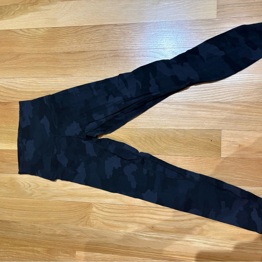 Lululemon Athletica Black Camouflage Leggings